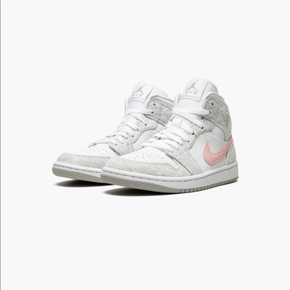 Air Jordan 1 mid SE